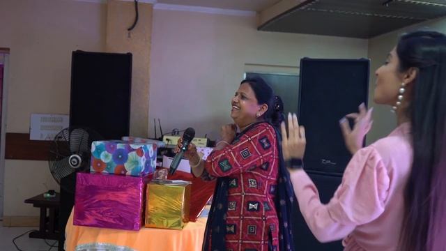 Interactive #Game || Audience Engagement || Naina Arora #party  #anchor