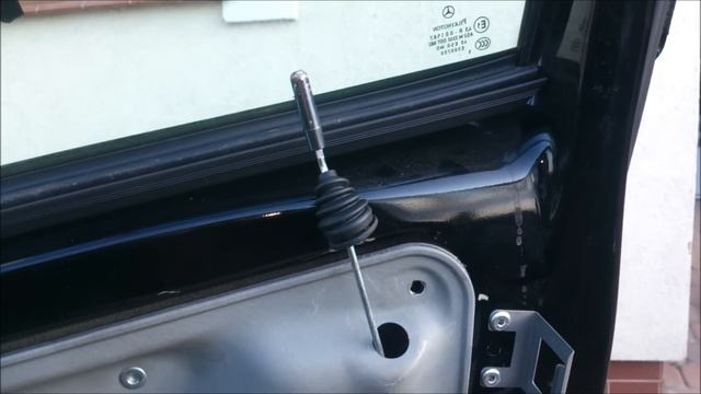 Mercedes W245 W169 Door Lock Actuator Sprężyna Zamka