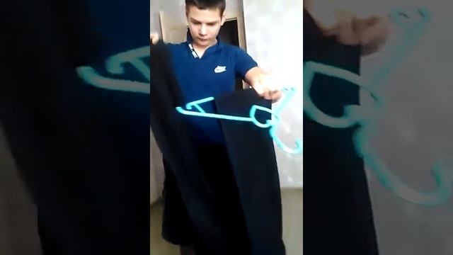 как сложить брюки чтоб они не упали. смотреть онлайн
