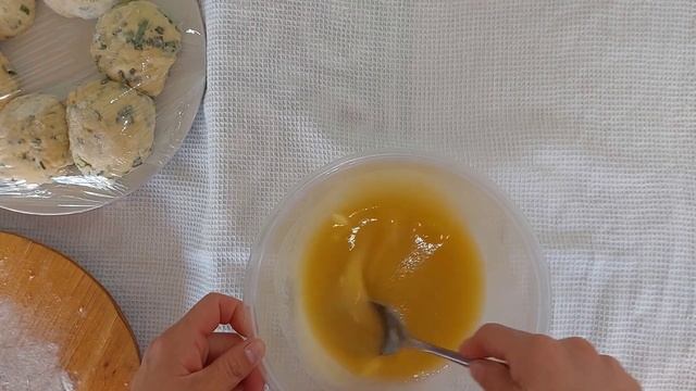 Взбейте зеленый лук с яйцом,и вы будете в восторге от результата! смотреть онлайн