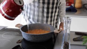 Сытный и пряный суп из трех круп