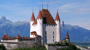 Пешая экскурсия по Туну, Швейцария 4K - Красивый швейцарский город | #шариклайф