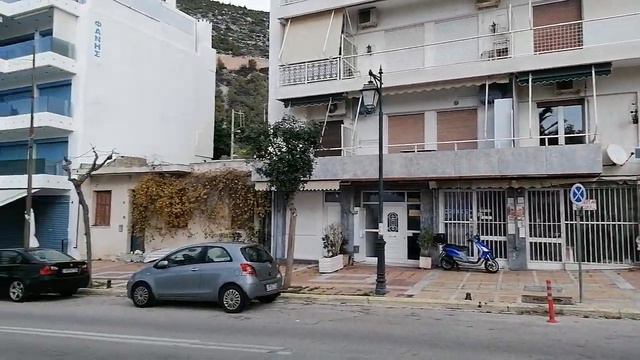 Loutraki. Griechenland im Winter. Ägeisches Meer mit heilender Wirkung der warmen Rodonquellen. смотреть онлайн