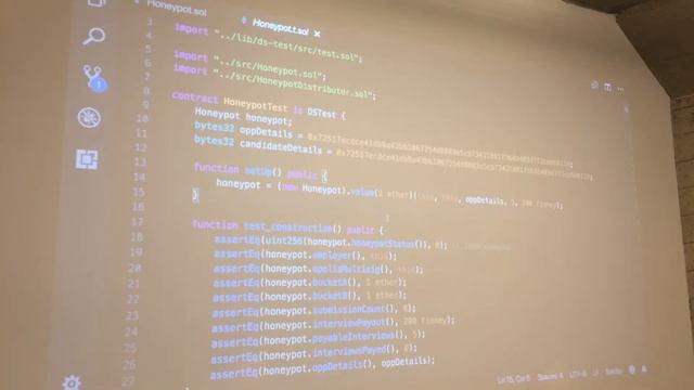 EthDenver 4-5-18 Dev Track: smart contract authorization- dApphub's "Guard Pattern" смотреть онлайн