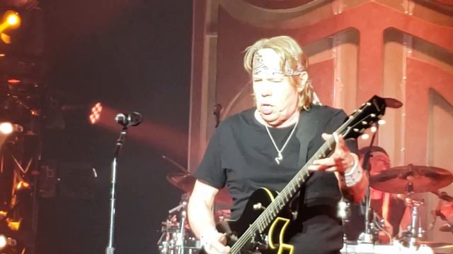 George Thorogood - Bad to the Bone смотреть онлайн