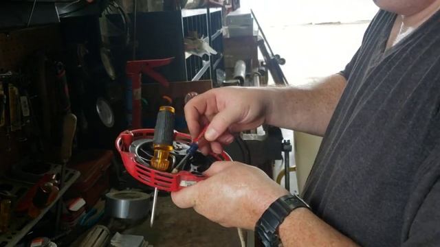 Re-string A Honda GX 200 Starter Recoil