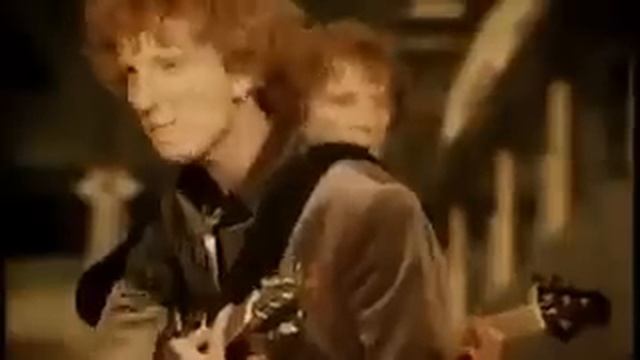 Копия видео Братья Гримм "Хлопай ресницами" смотреть онлайн