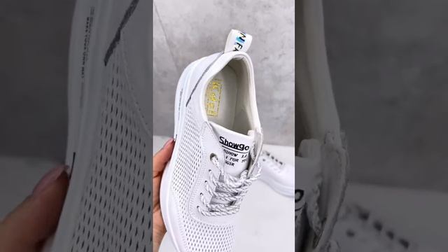 Кожаные кроссовки на платформе сквозная перфорация смотреть онлайн