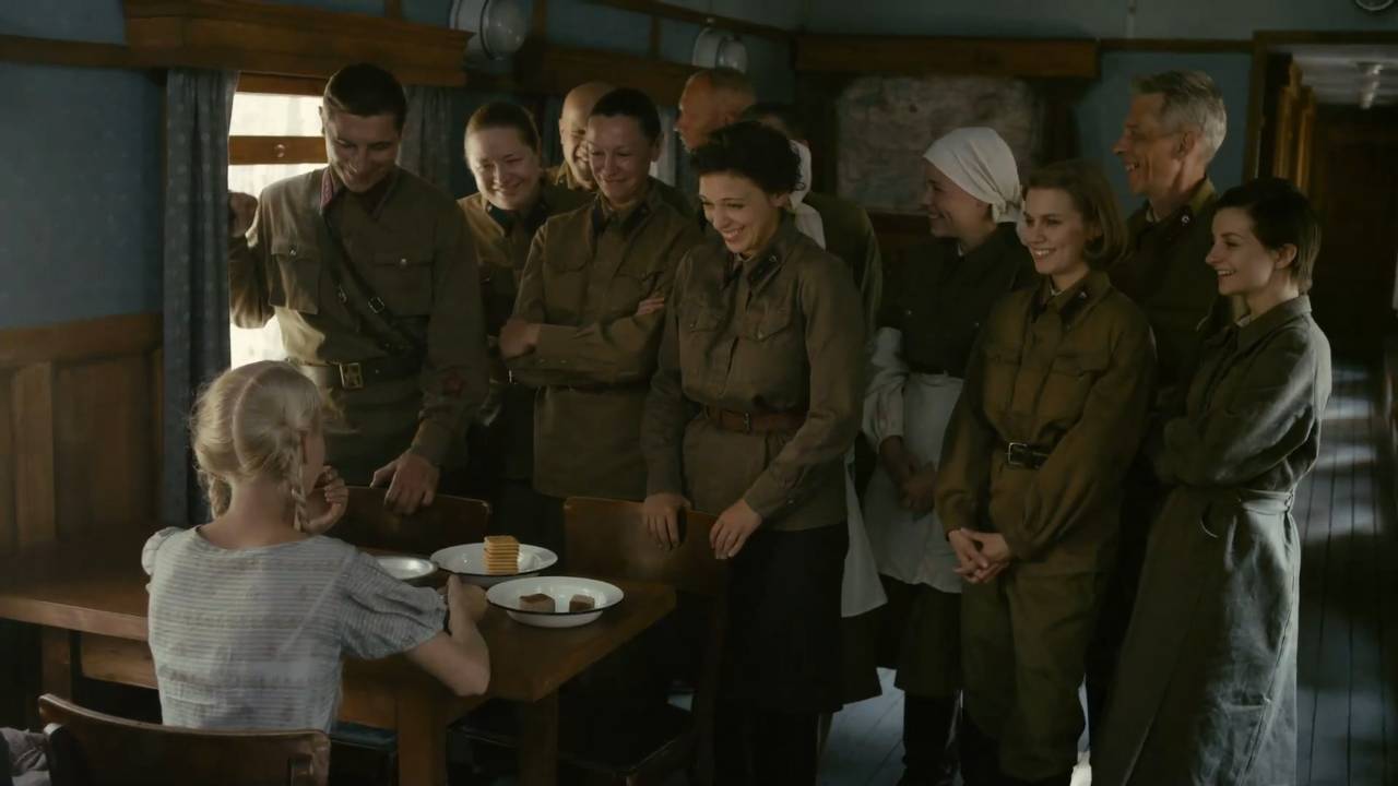 Спутники, 3 серия смотреть онлайн