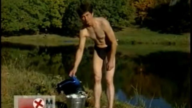 Как лечить остеохондроз. Обливание холодной водой. смотреть онлайн