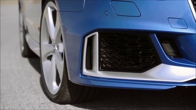 Заряженная Ауди 400л.с. RS3 2017 Audi RS3 Sportback 2017