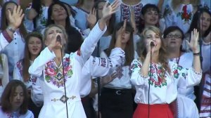 Превозносим (Господь превыше всех на небе и земле) | Светлана Шимко