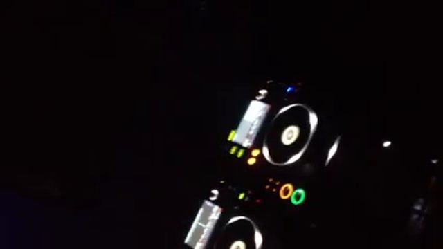 Charlie Dave Kent at WYS! Room 1 fabric, London смотреть онлайн