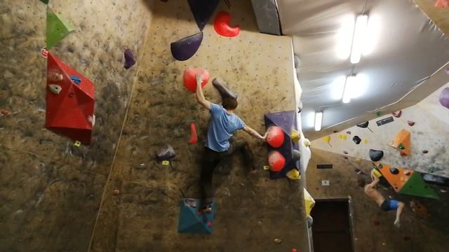 Последний боулдер смотреть онлайн