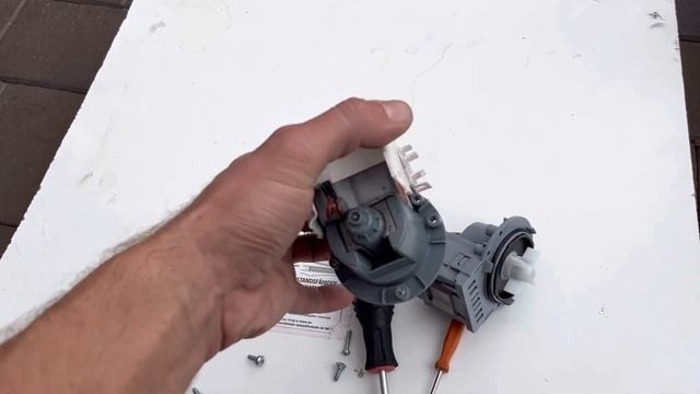 Останавливается машинка во время стирки