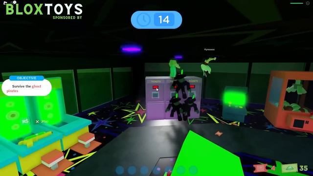 တိုင်တဲနစ်သင်္ဘော ? | Roblox Cruise Story смотреть онлайн