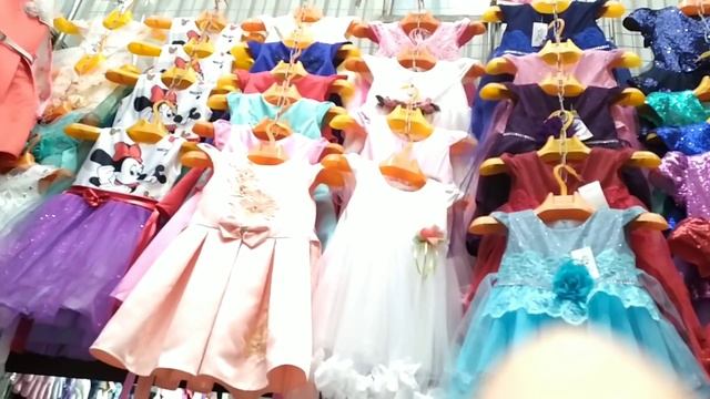 САДОВОД/КОЛЛЕКЦИЯ 2019-2020/ВЕЧЕРНИЕ ПЛАТЬЯ/НОВОГОДНИЕ НАРЯДЫ/ВЯЗАНЫЕ КОФТЫ/ТУНИКИ/ПРОВИНЦИАЛЫ В МО смотреть онлайн