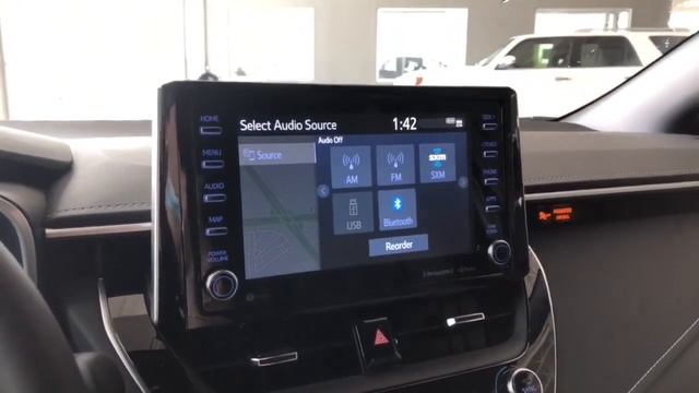 2021 Toyota Corolla Hatchback XSE Manual Review смотреть онлайн