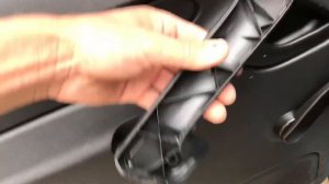 Снятие обшивки задней двери Лада Гранта, Калина