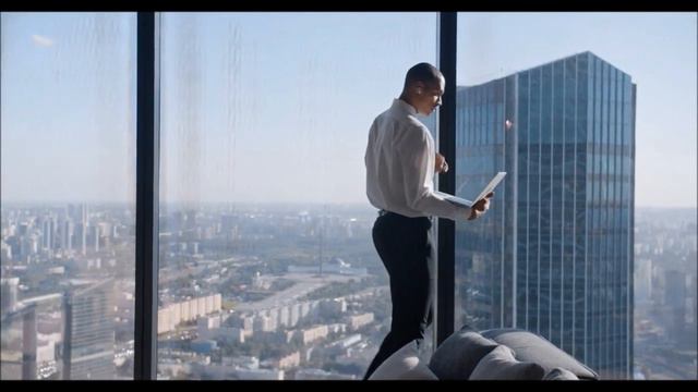 В нашей жизни должны быть радости, а сила нередко -в слабости... смотреть онлайн