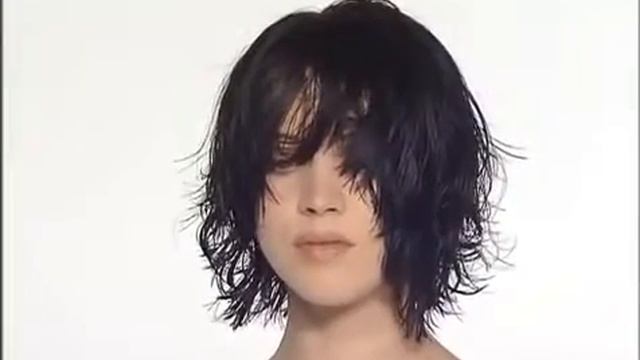 Layered Haircut For Medium Hair Women / Vidal Sassoon Haircuts