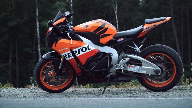 Honda CBR 1000RR 2013 смотреть онлайн