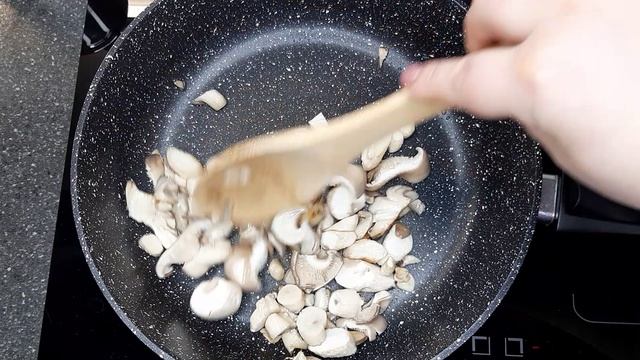 ЯИЧНИЦА С ГРИБАМИ И АВОКАДО // кето рецепты