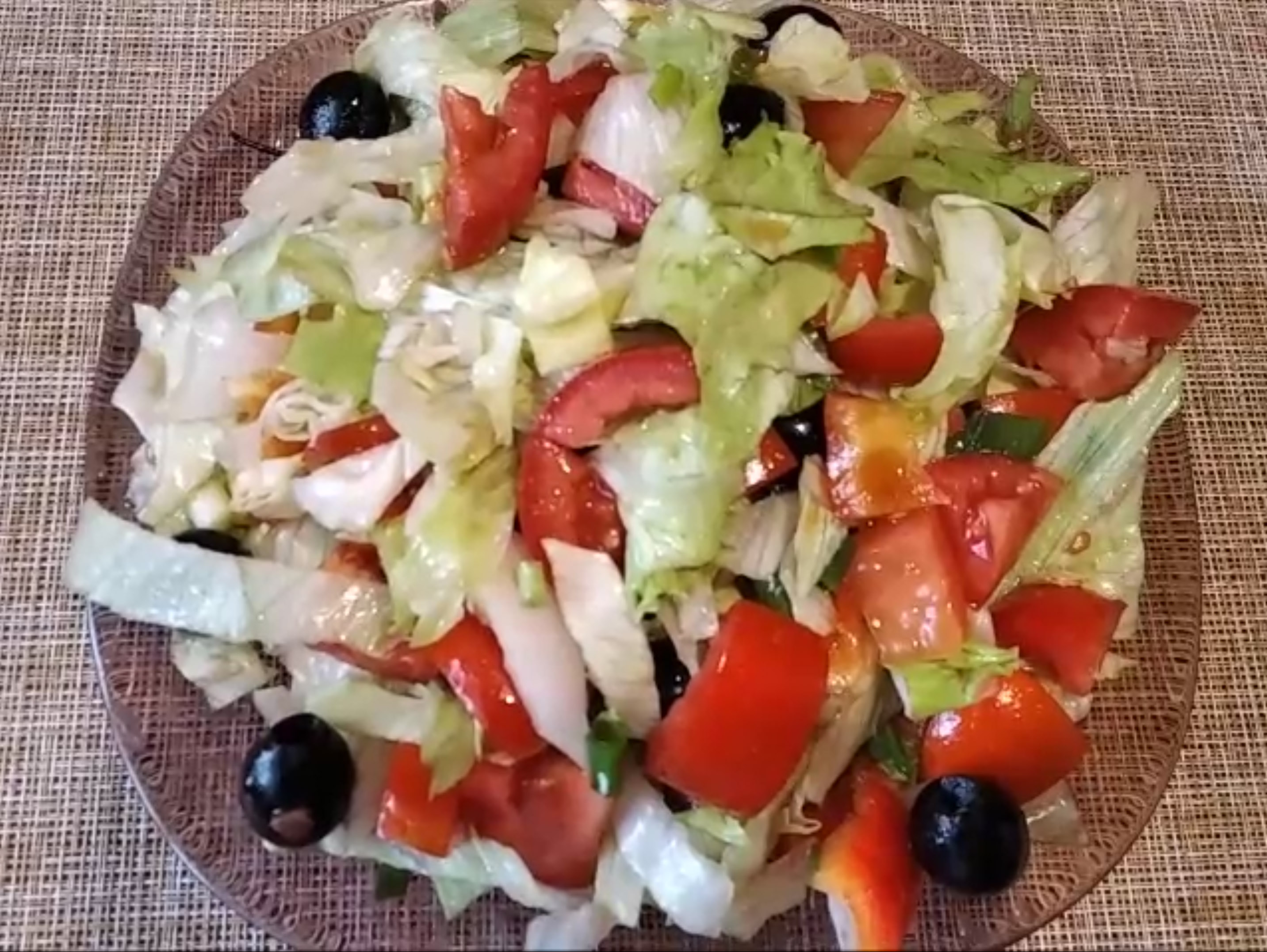 Овощной салат.mp4 смотреть онлайн