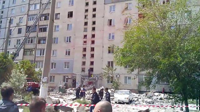 г.Николаев, Лазурная 40, 12.05.14, взрыв в доме смотреть онлайн