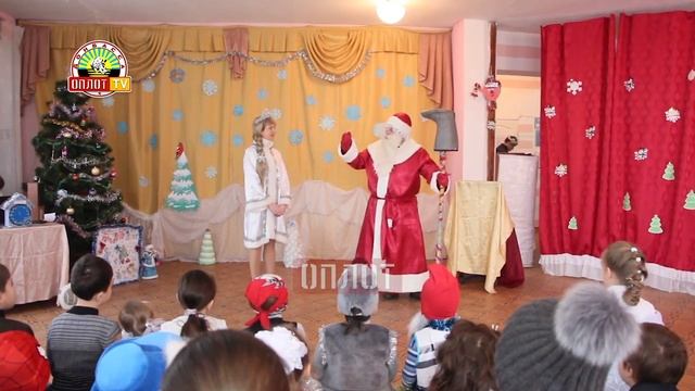 • Сказка и подарки для малышей смотреть онлайн