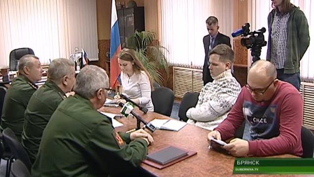 ПРОДОЛЖАЕТСЯ ОСЕННИЙ ПРИЗЫВ В АРМИЮ 05 10 17 смотреть онлайн