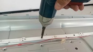 NO DISPLAY HISENSE LED TV HOW TO FIX (Backlight Repair)