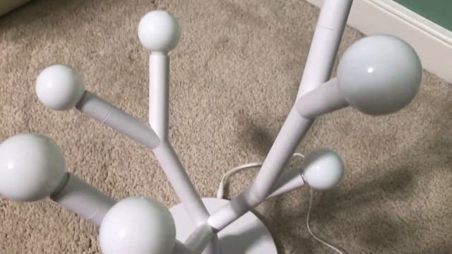 Tenergy Lumi Bloom Transformable LED Desk Lamp смотреть онлайн