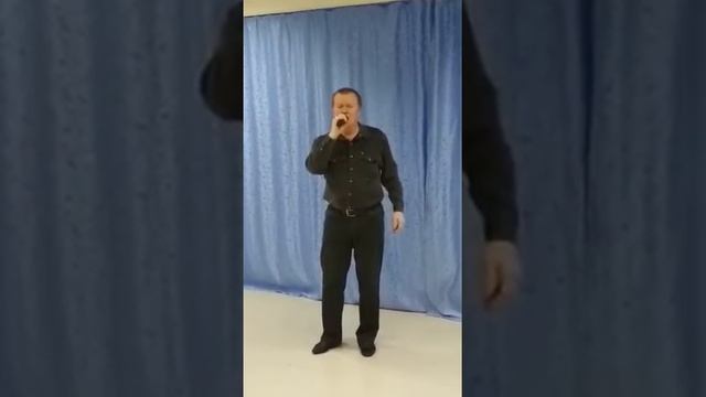 Батенев Александр (в лесу прифронтовом) смотреть онлайн
