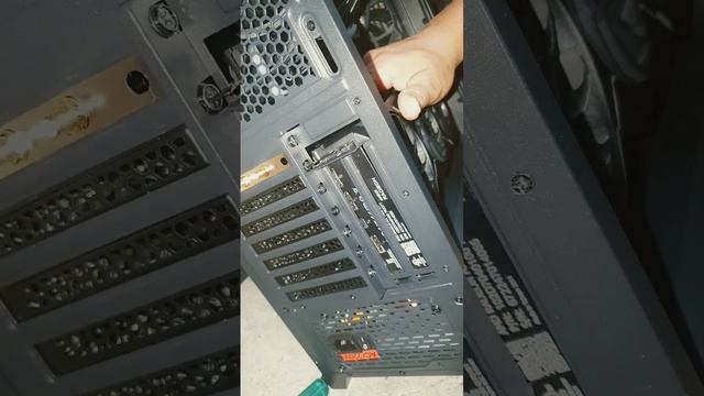 vertically mounting your gpu (rx7900xt) in a cougar darkblader x5/x7 pc case. pcie 4.0 riser cable смотреть онлайн
