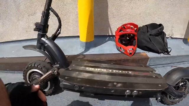 ELECTRIC SCOOTER ? HAS OVER 10,000 MILES AND IS STILL GOING STRONG | DUALTRON ULTRA смотреть онлайн