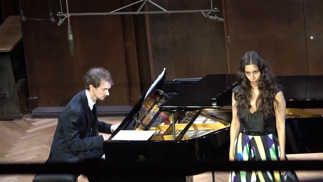 Дж. Россини Каватина Розины из оперы "Севильский цирюльник". Исп. Анна Загородняя смотреть онлайн