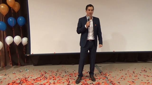 Моя история успеха: агент НПФ Владимир Симаков на канале Назара Безсмертного смотреть онлайн