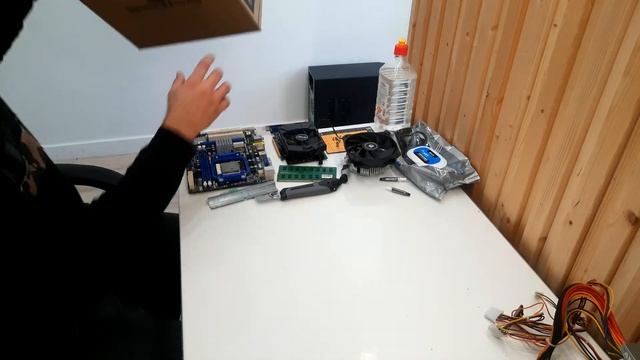 Сколько мы зарабатываем на перепродаже компьютеров ? смотреть онлайн