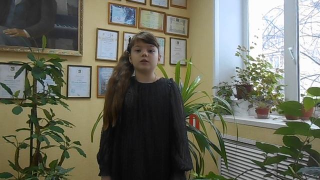 А. Токомбаев «Сердце матери». Исполняет ученица театрального отделения Евангелина Ещеганова. смотреть онлайн
