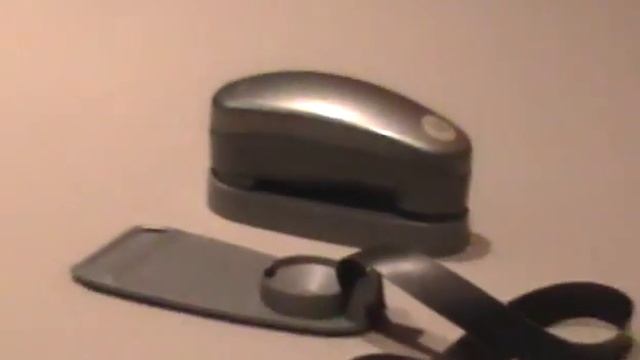 Ask X-Rite How to use the i1 Spectrophotometer's monitor holder смотреть онлайн