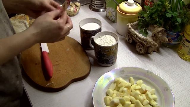 Яблочная шарлотка | Мамулины рецепты смотреть онлайн
