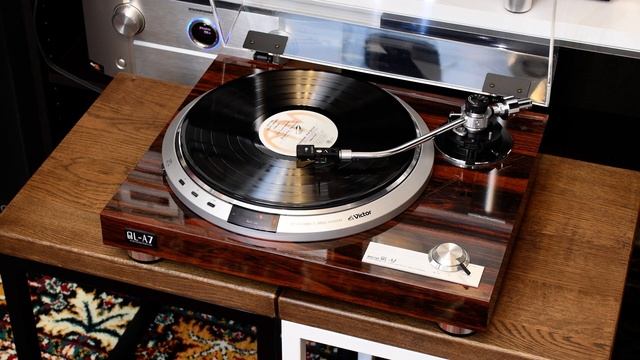 Проигрыватель винила Victor QL-A7 (19) смотреть онлайн
