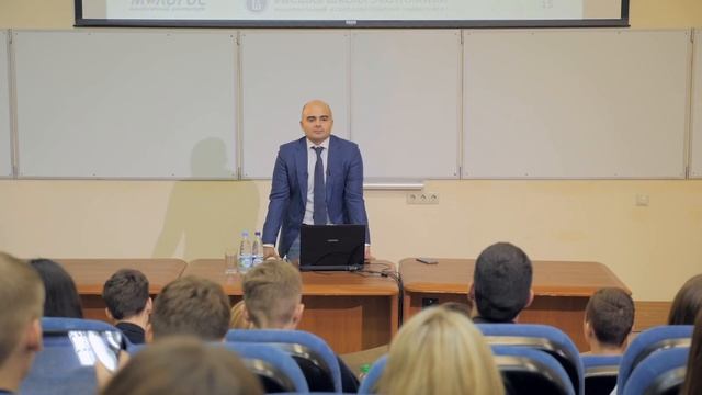 Методология судебного правотворчества. А. Карапетов смотреть онлайн