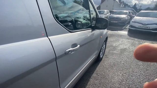 Ford Transit Connect 1.5 200 EcoBlue Limited Panel Van 5dr Diesel - AB Dealers смотреть онлайн