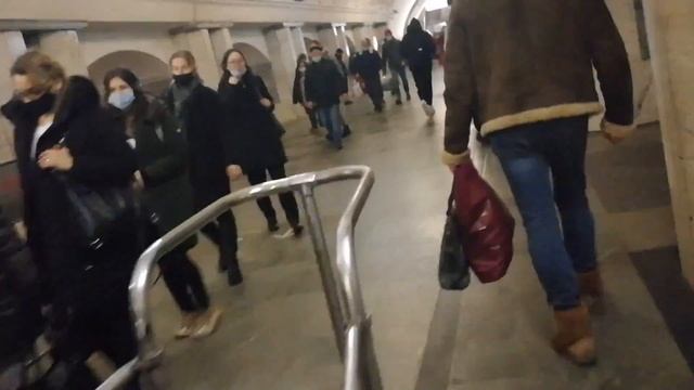 Москва Красная площадь! метро новый год смотреть онлайн