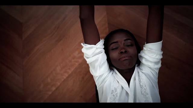 Adeola - Dragon on Fire смотреть онлайн