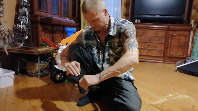 Виктор Блуд гнет болт от ARF