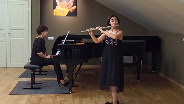L.Ganne Andante et Scherzo . Elen Virabyan , flute, 11 year смотреть онлайн