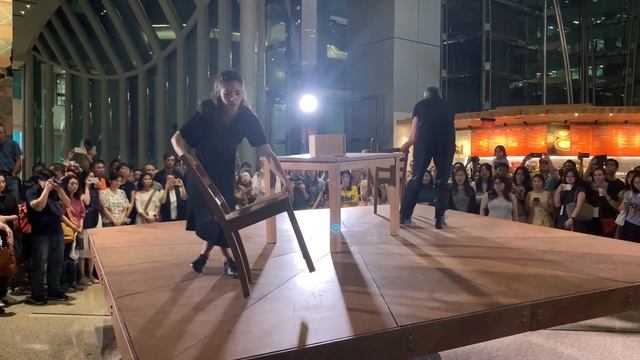 Tentative Approaches to a Point of Suspension (Yoann Bourgeois - French Choreographer) смотреть онлайн